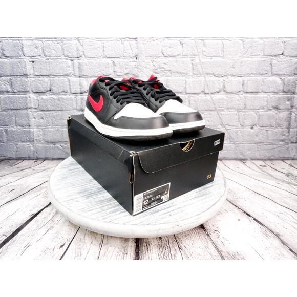 Jordan Air Jordan 1 Low Black/Fire Red-White Men Size 12 Used OG Box - Picture 1 of 16